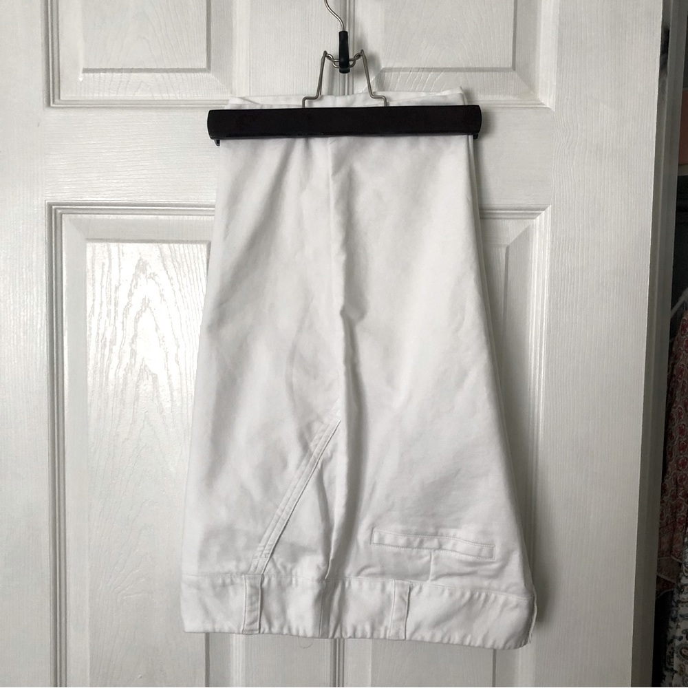George Ladies White Walking Shorts Size 16 Beautiful Condition just like NEW